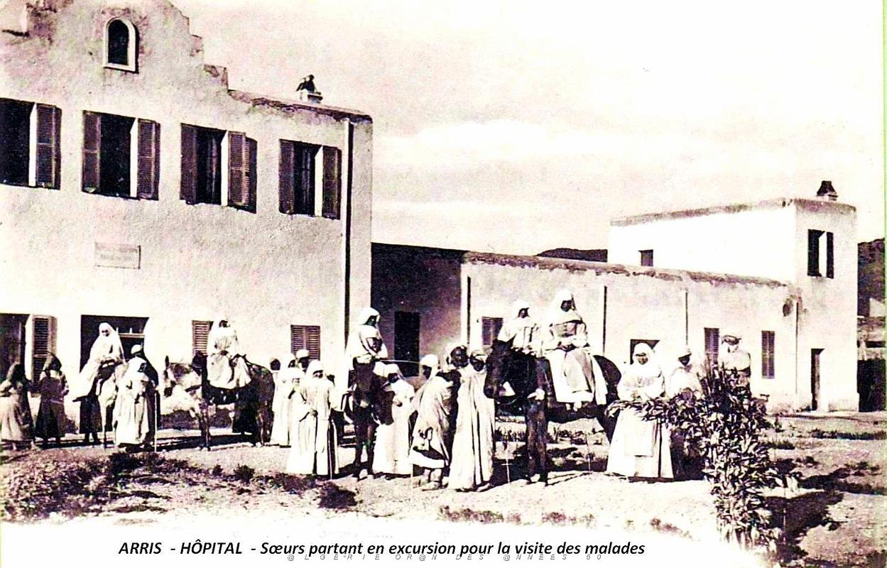 1340- Arris - Soeurs partant pour la visite des malades.jpg